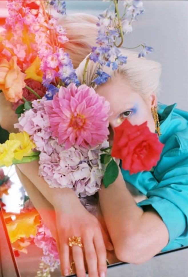 FLOWER GIRL
