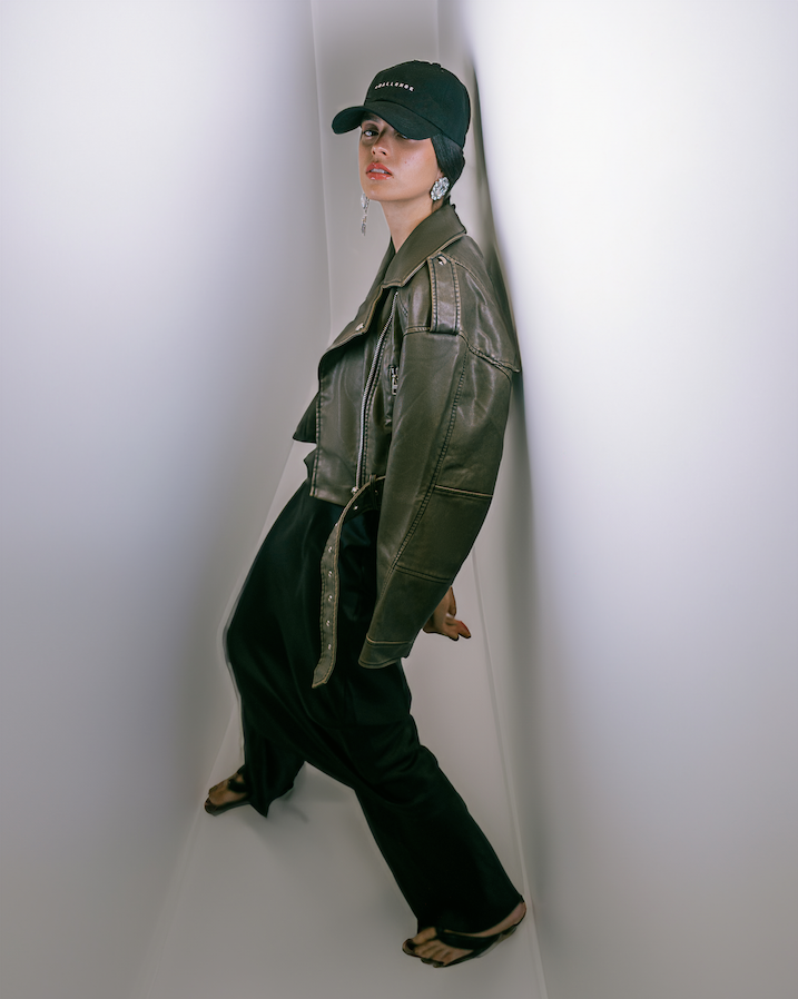 Diselera Crop Biker