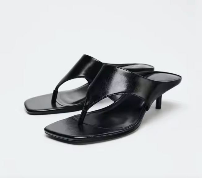 Sandalia Row Black