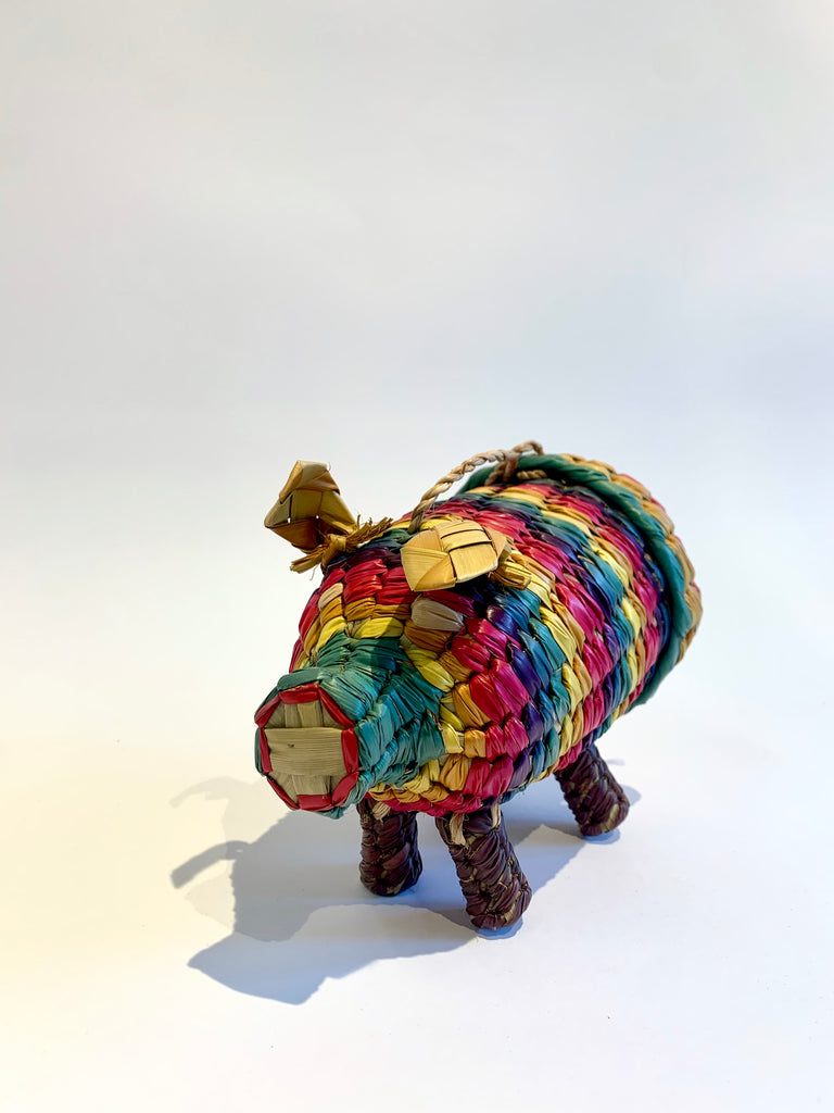 Strow Pig